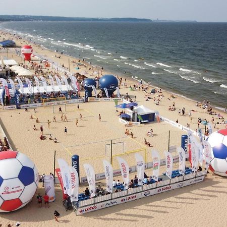 Wera - Klimatyczny Apartament 300 M Od Plazy Brzezno - Azw Гданск Екстериор снимка